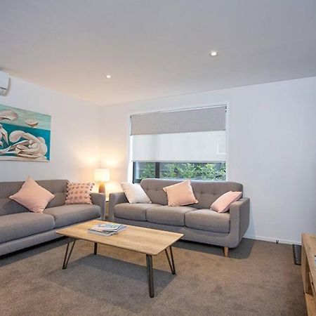 Home From Home City Apartment كريستتشيرش المظهر الخارجي الصورة